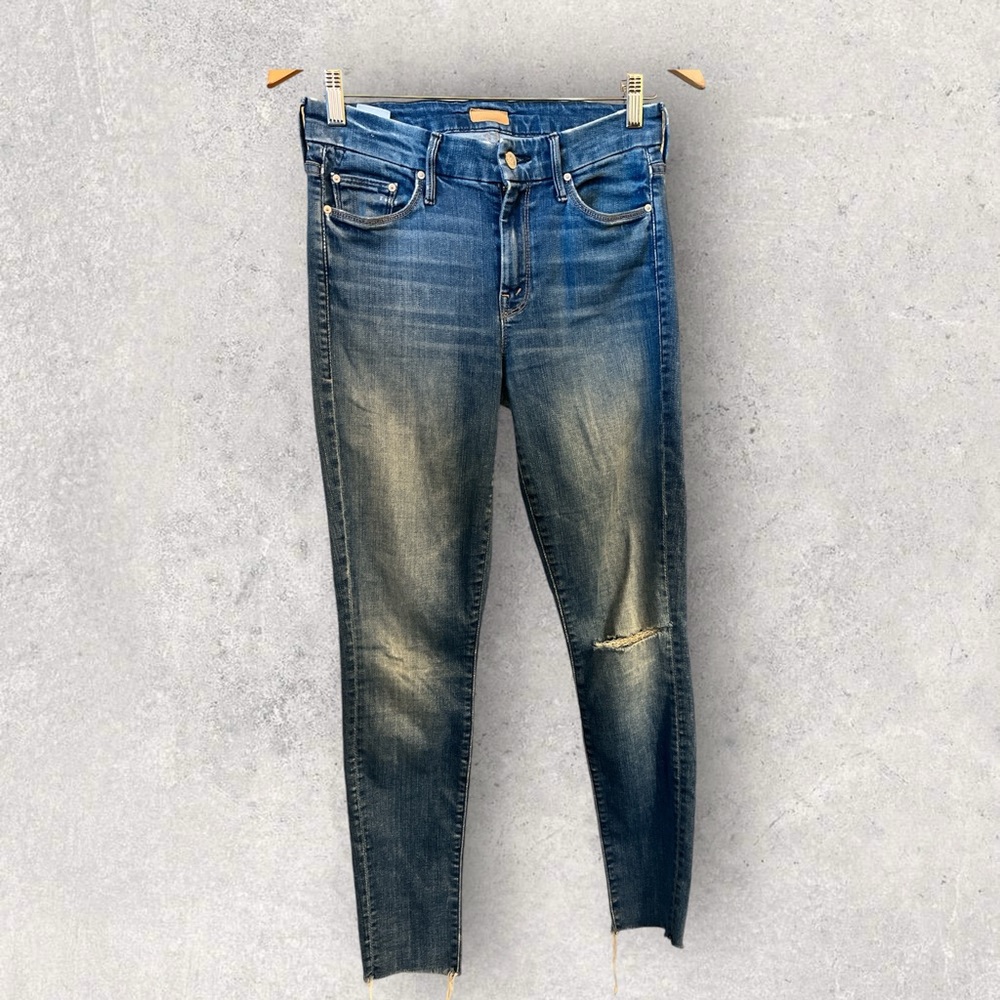 Mother Looker Ankle Fray 26 used